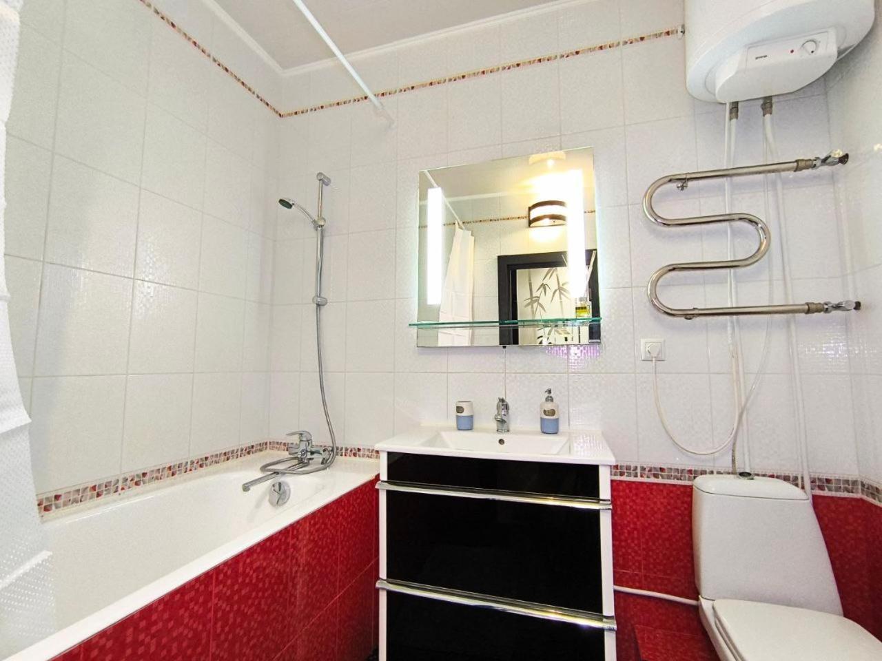 светлая в жк комфорт таун Apartment Kiew
