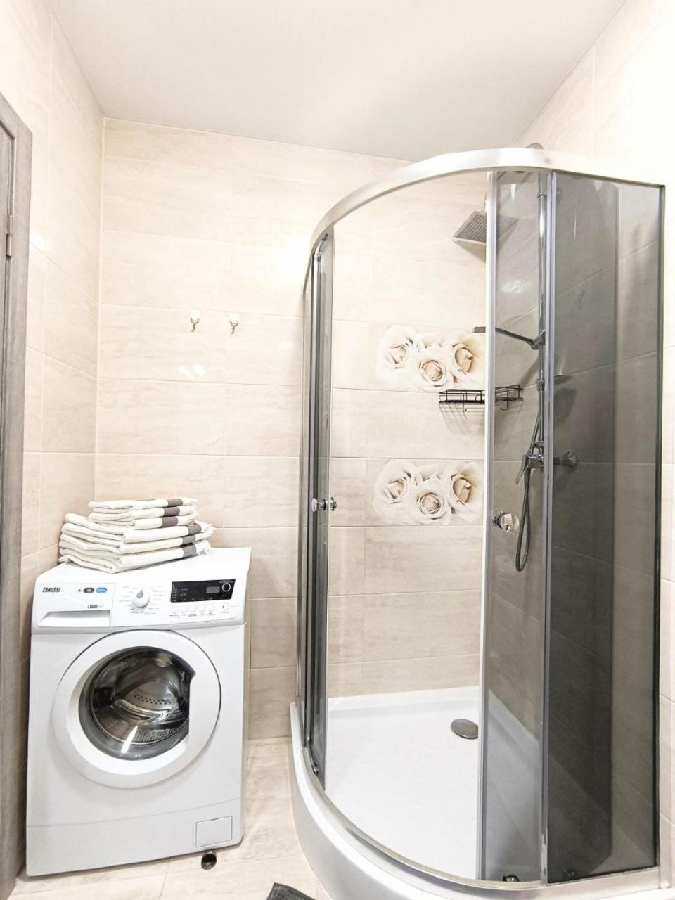 светлая в жк комфорт таун Apartment Kiew